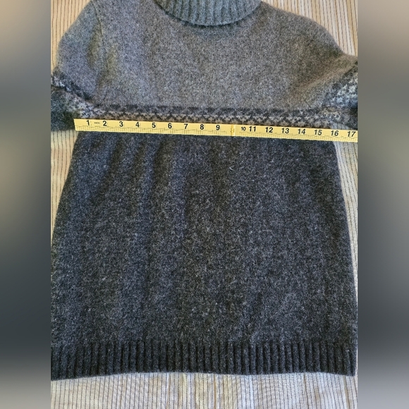 Eddie Bauer Sweater Mens M Gray Nordic Fair Isle Lambswool Rolled Turtleneck - Picture 5 of 6